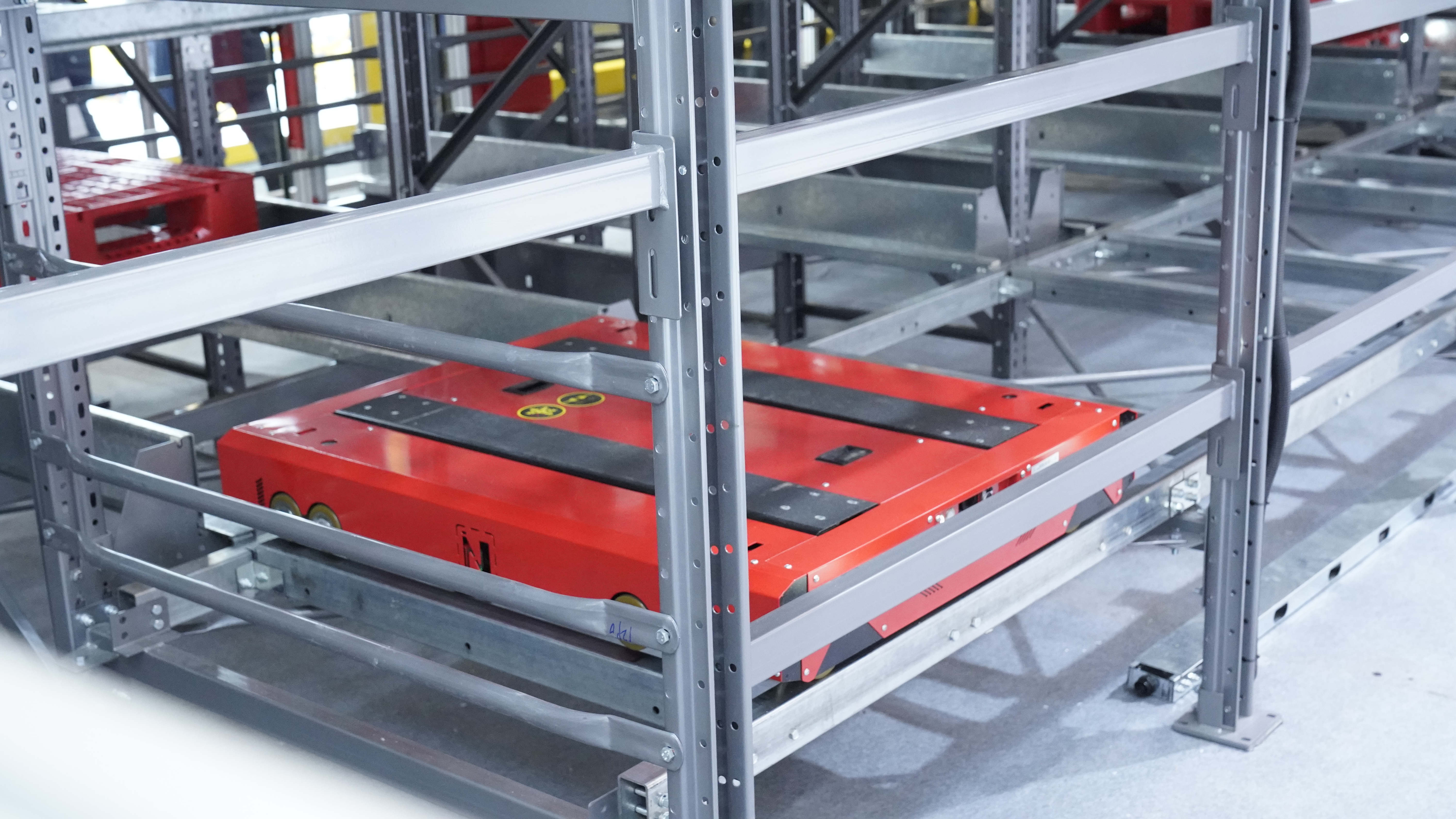 Pallet Shuttle Racking System: Revolutionizing Warehouse Storage